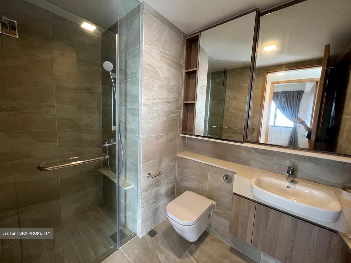 Twin Vew (D5), Apartment #458549561
